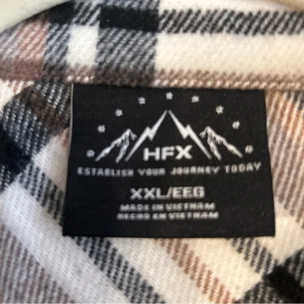 HFX Women’s Black/Brown/White Plaid Snap Front/4 Pockets/Polyester/Wool/? Sz 2X_2